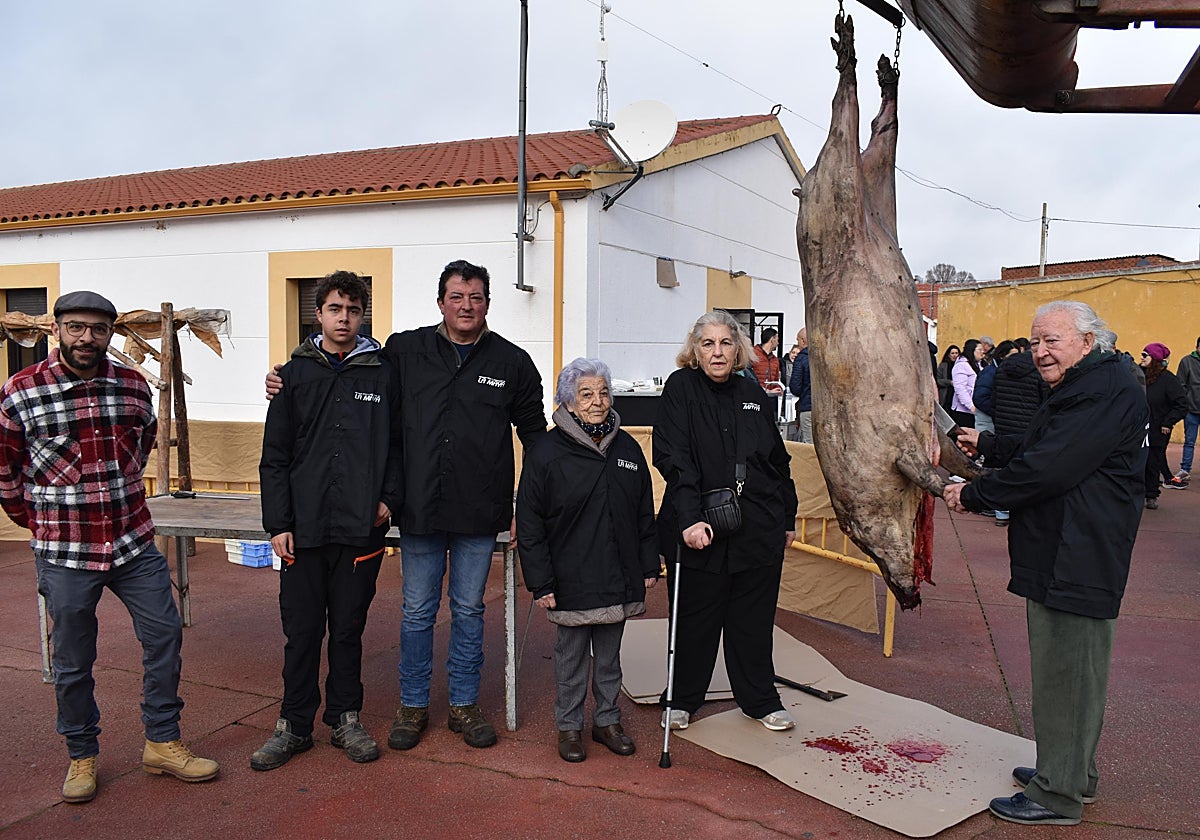 Vecinos de La Maya en la matanza.