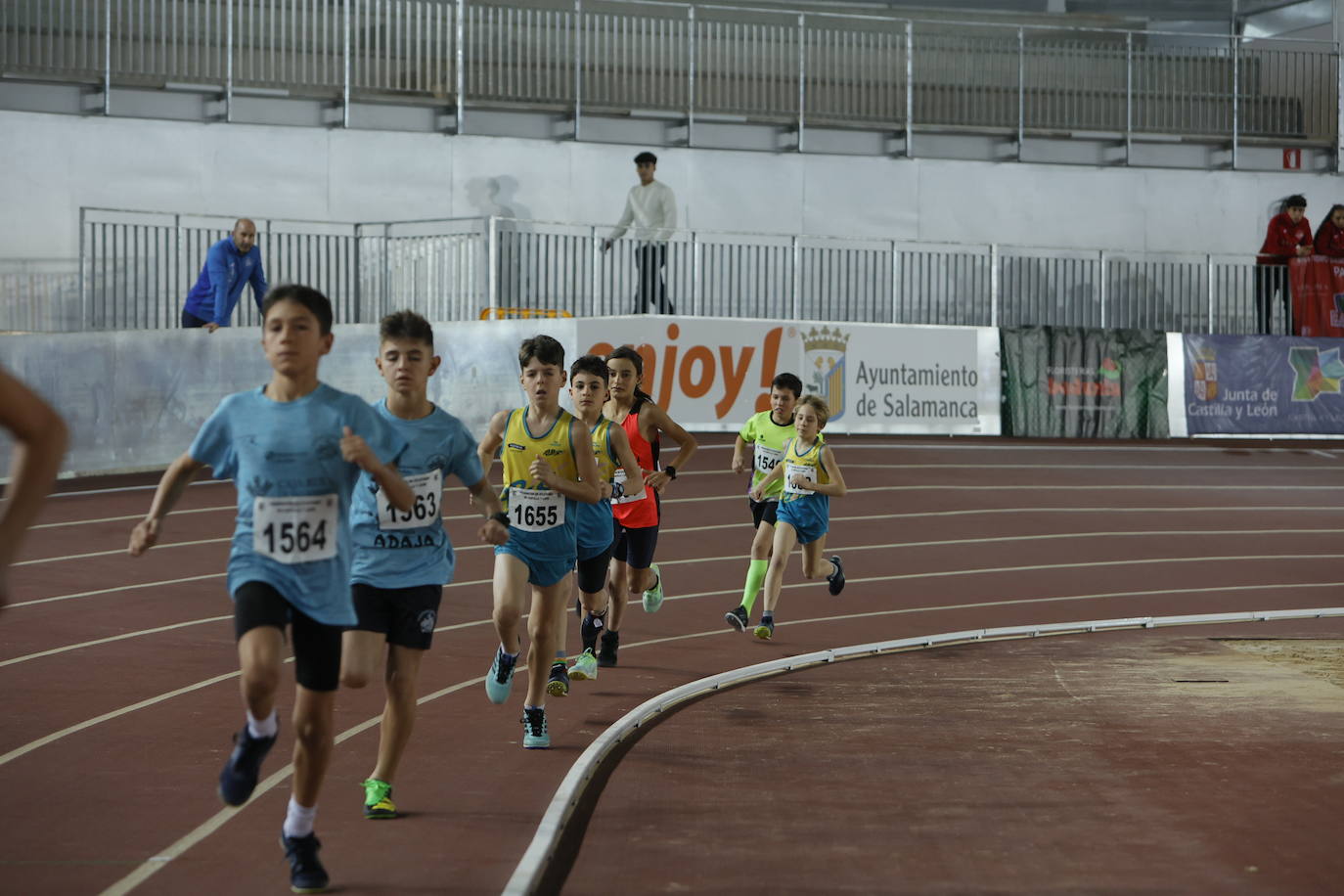 Las imágenes de una gran tarde de atletismo en la Carlos Gil Pérez