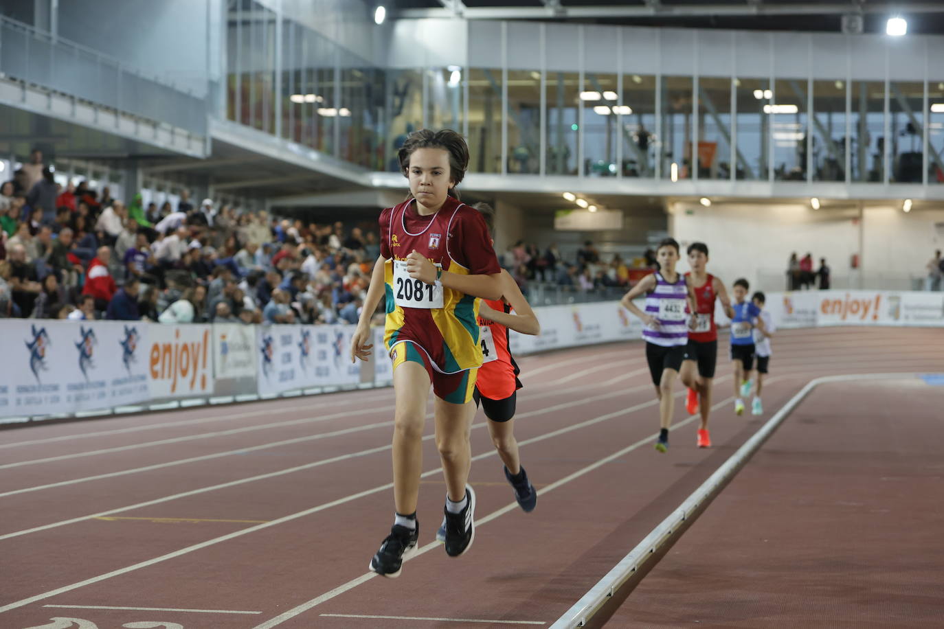 Las imágenes de una gran tarde de atletismo en la Carlos Gil Pérez
