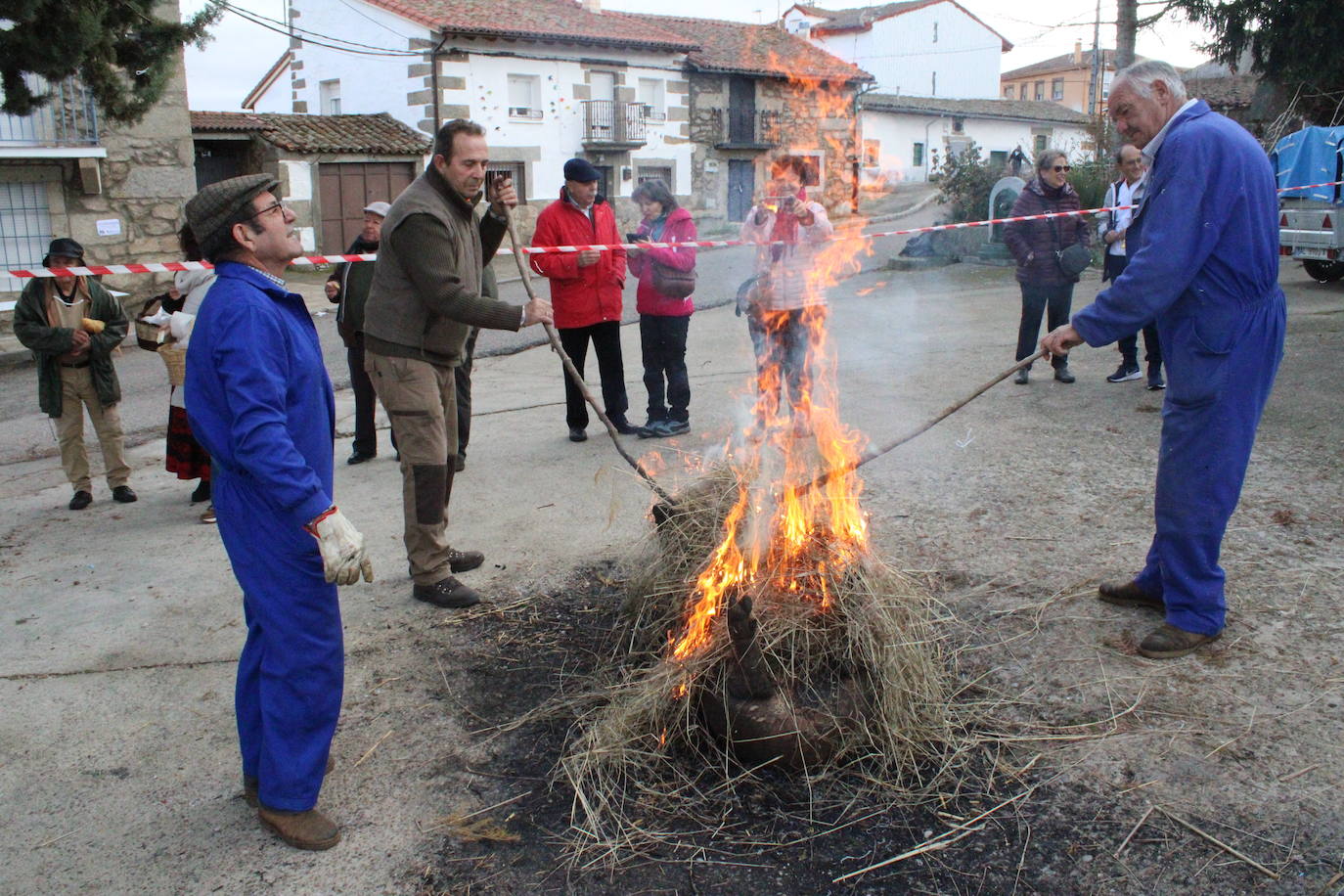 La matanza llena de nuevo Puente del Congosto