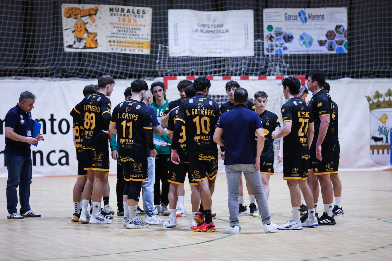 Importante y trabajado triunfo del Ciudad de Salamanca frente al Royal Premium Gijón (37-36)