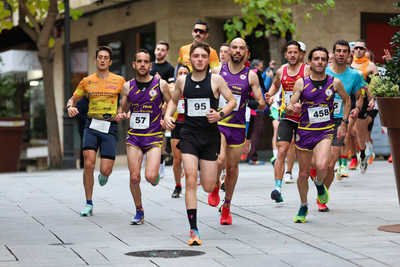 Salamanca corre con sus médicos y Javier Alves y Verónica Sánchez son los más rápidos