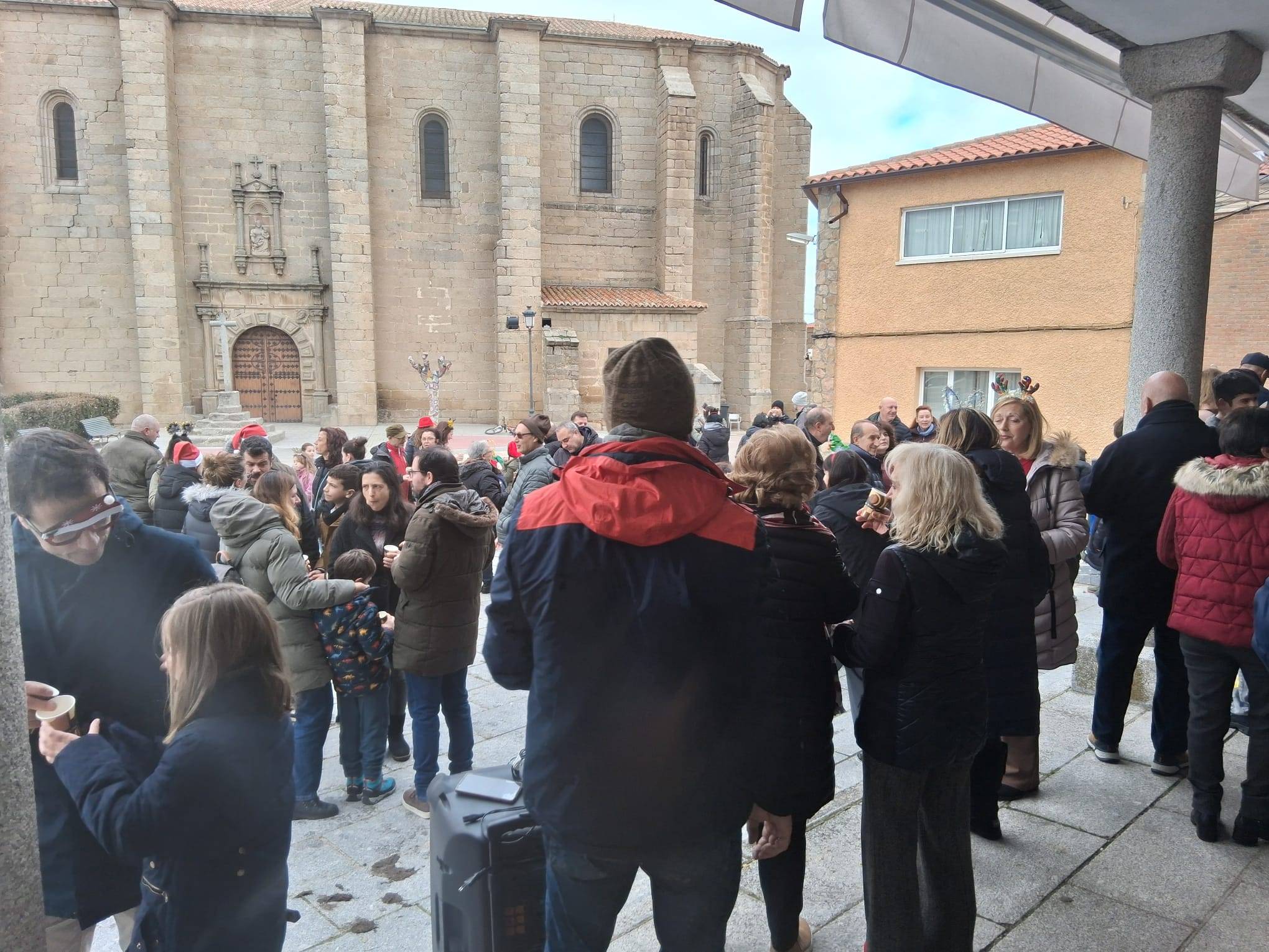 Celebración anticipada del fin de año en Salmoral