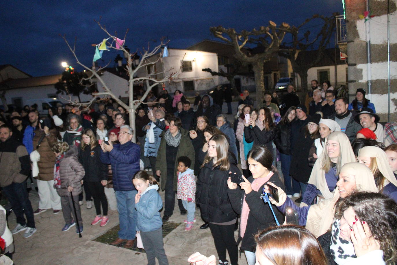 Gallegos de Solmirón celebra un original belén viviente