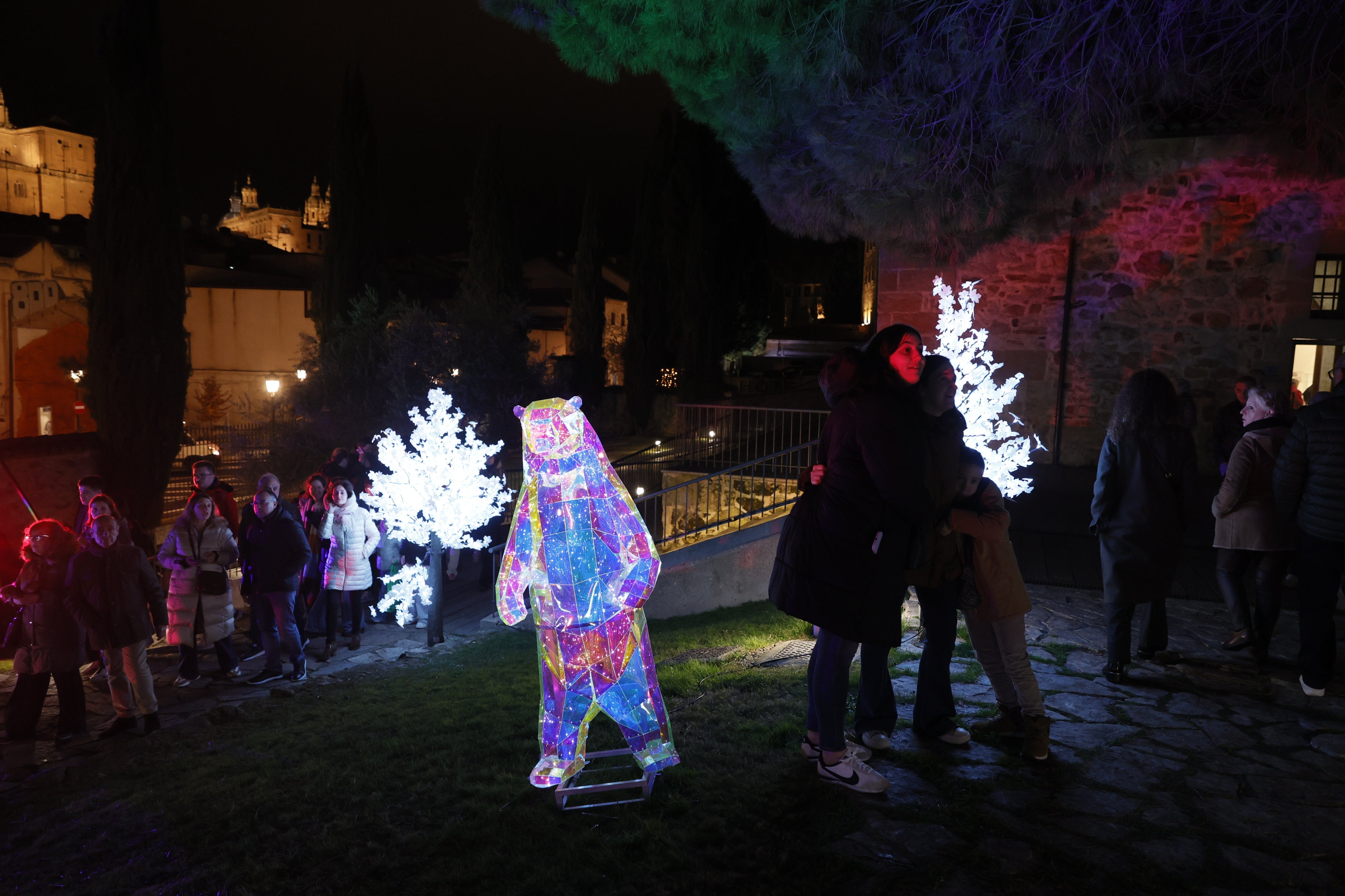Salamanca, a rebosar: colas en el Huerto y los Anaya, y la Plaza y la Rúa, a reventar