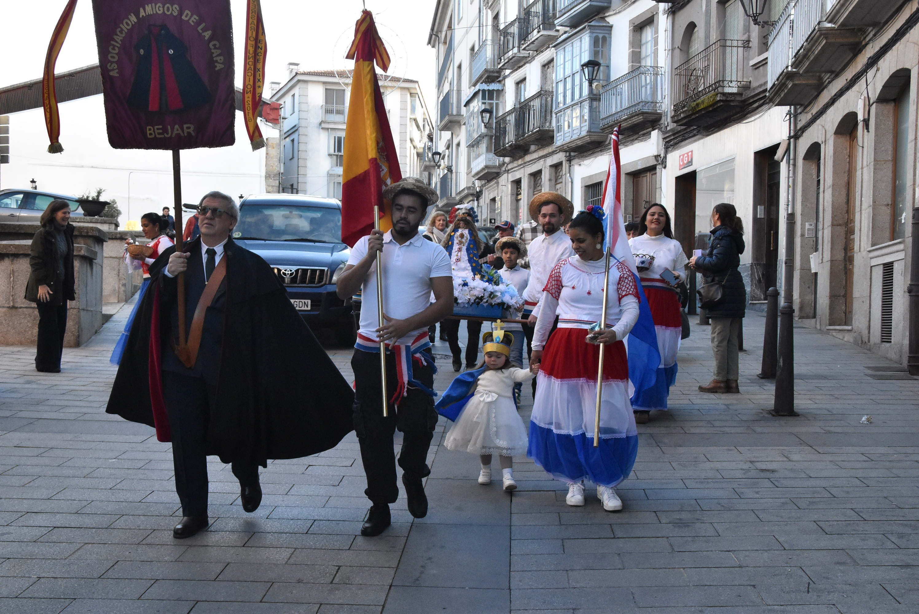 Procesión con la Virgen de Caacupé en Béjar