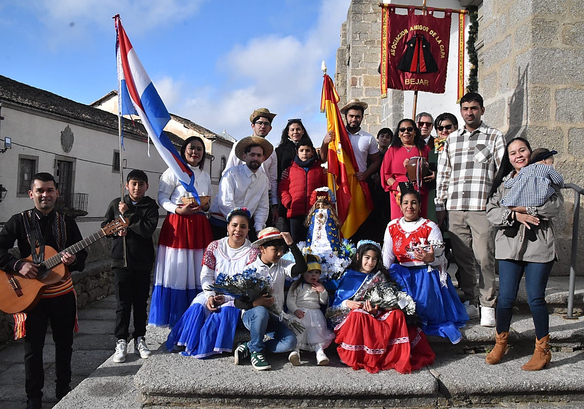 Procesión con la Virgen de Caacupé en Béjar