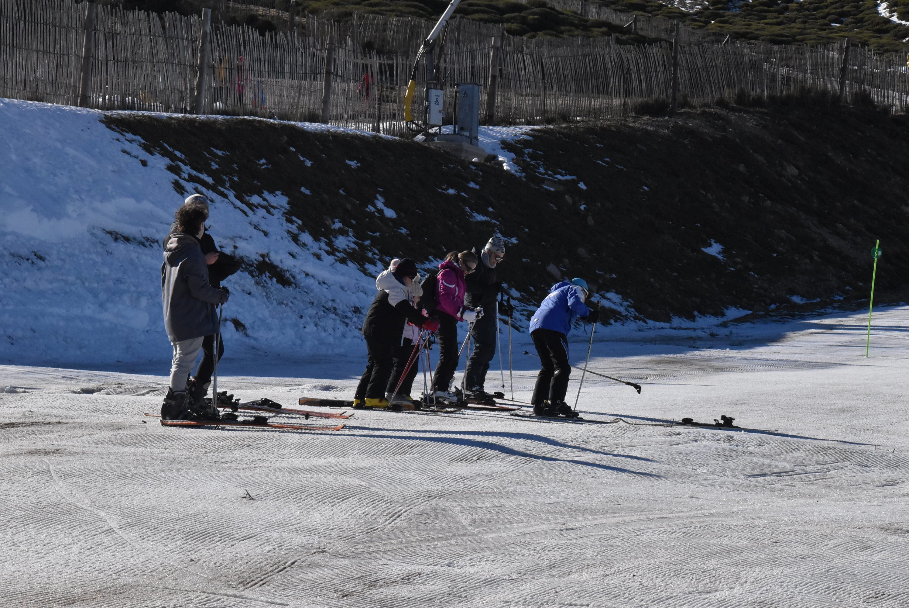Flojo inicio de temporada en La Covatilla que cerrará las pistas hasta el viernes