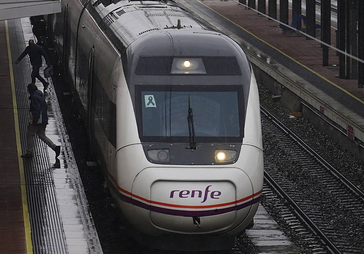 Renfe bloquea la venta de billetes del Alvia de Barcelona desde abril ...