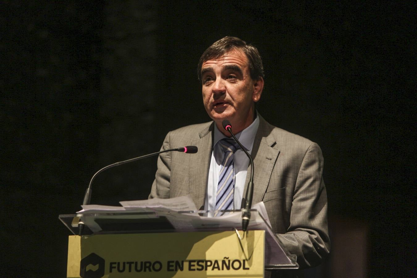 Futuro en Español desde Santander