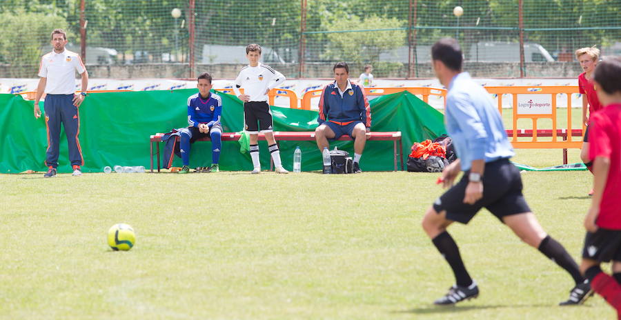 El Valencia gana el Torneo Nacional Alevín de Valvanera