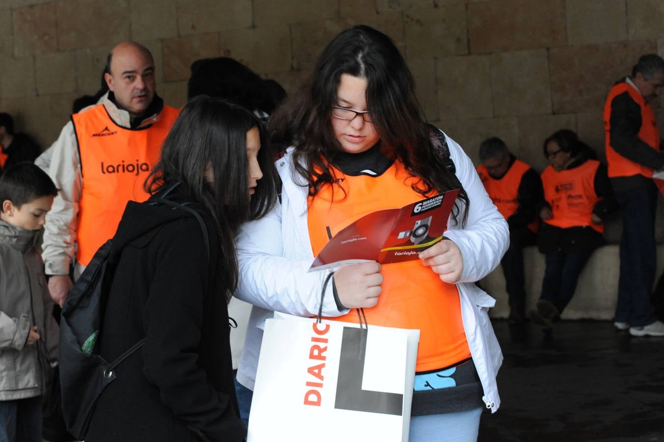 Más de doscientos fotógrafos invaden Logroño / Plaza del Ayuntamiento