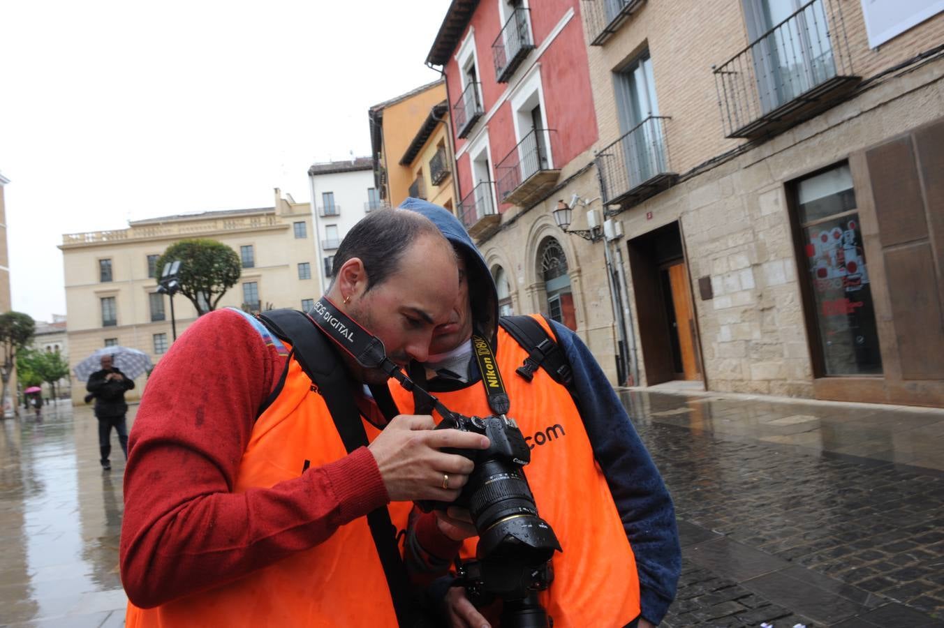 De plaza en plaza en el Maratón Fotográfico de Logroño