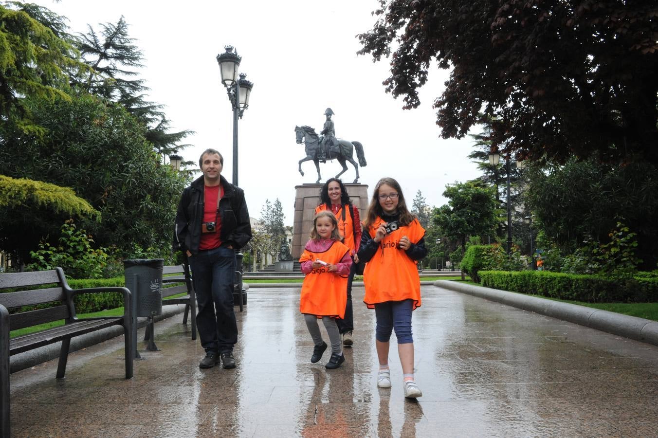 Desayuno, El Espolón y el Casco Antiguo en el Maratón Fotográfico de Logroño