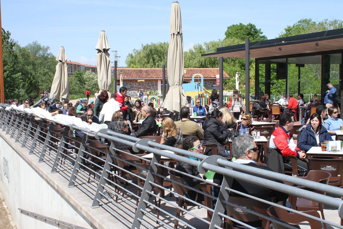 Logroño celebra la Feria de Abril