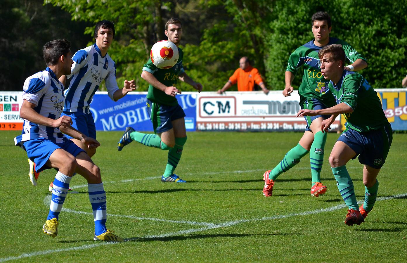 La penúltima jornada de Tercera en imágenes