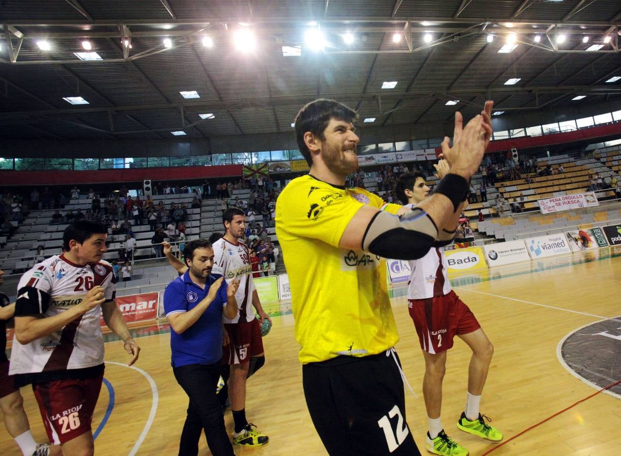 El Naturhouse celebra la victoria ante el Huesca que le da el pase a la Champions