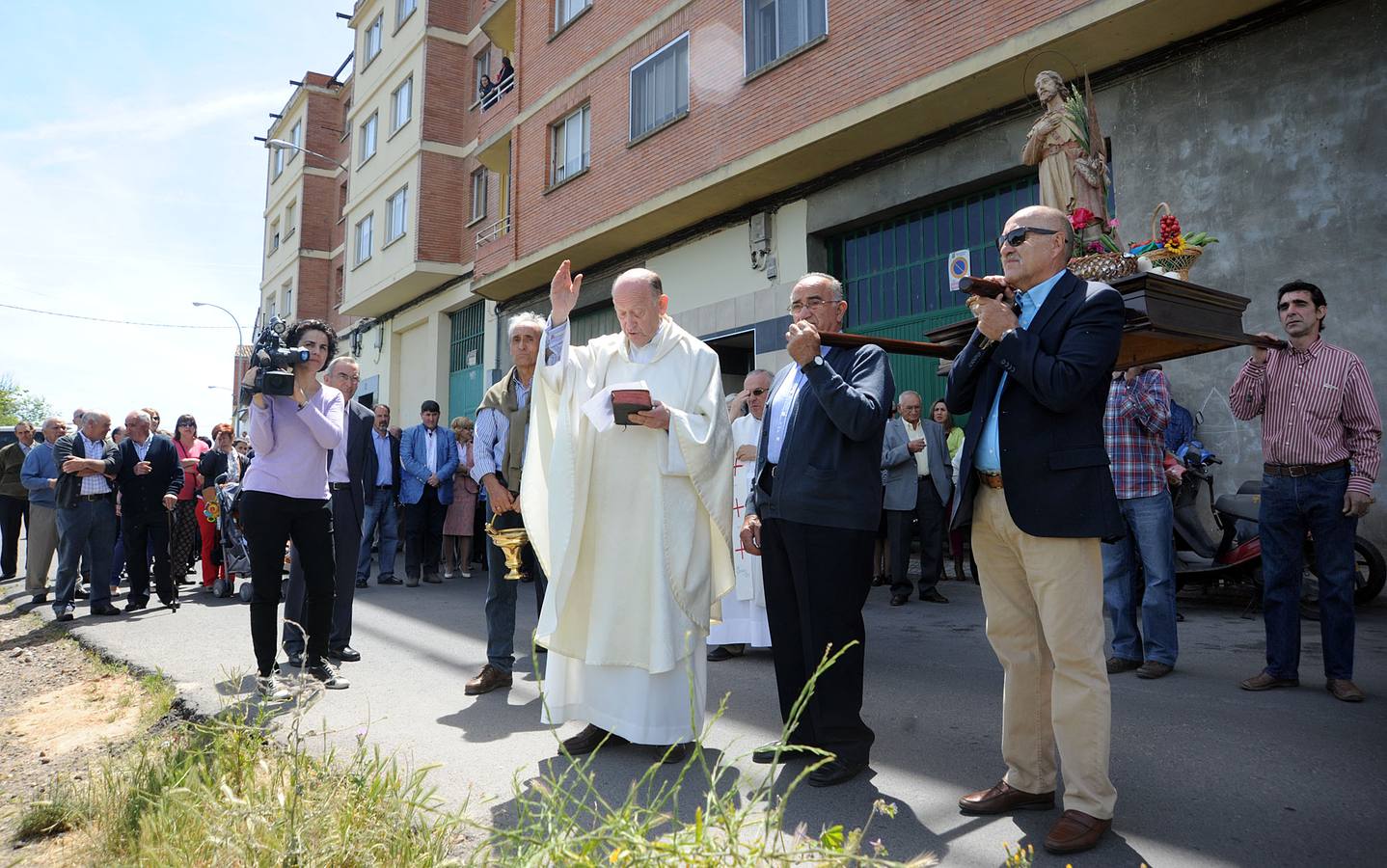 Varea celebra las fiestas de San Isidro