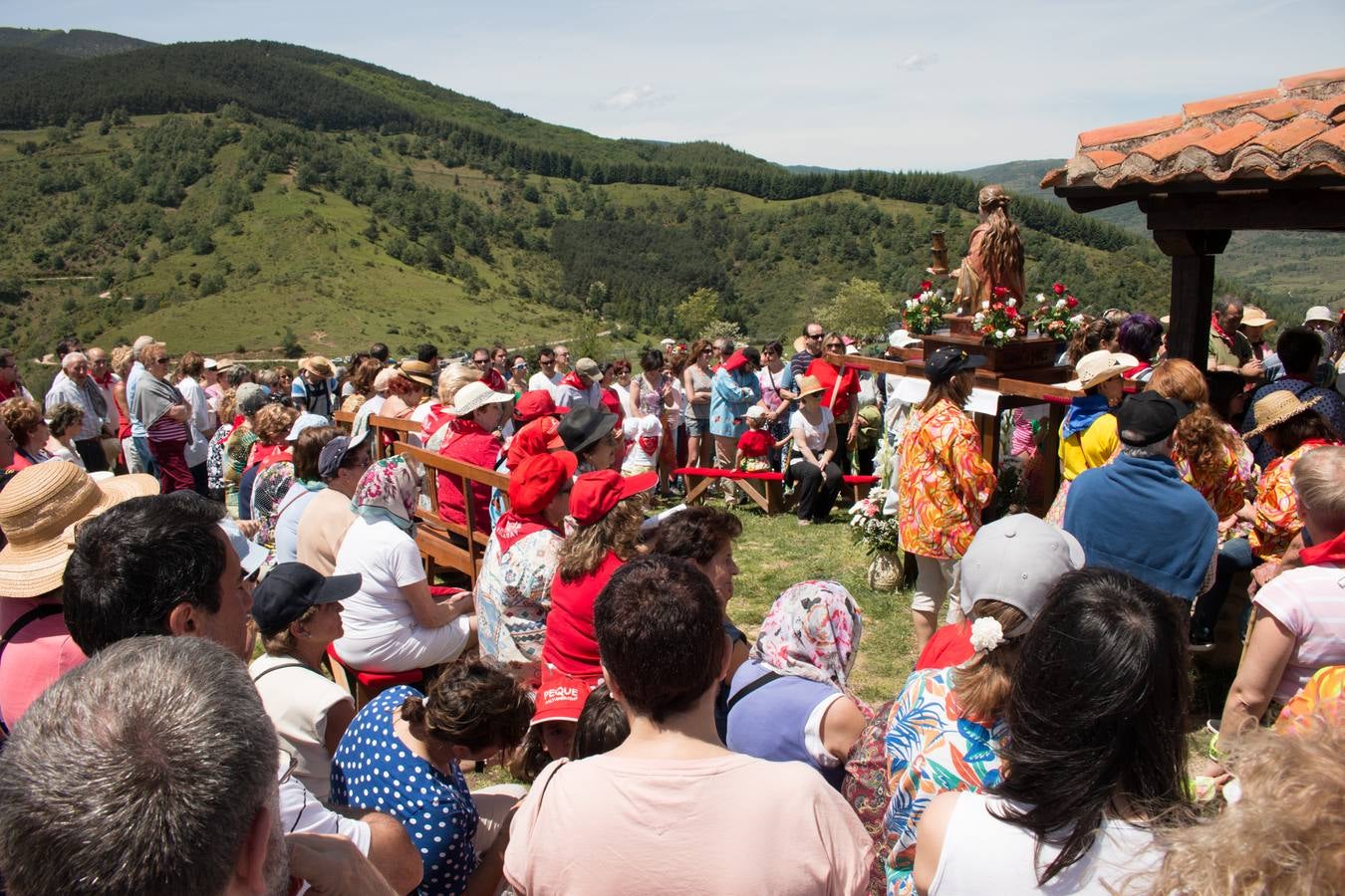 La romería a Santa Bárbara, en el día grande de las fiestas de Ezcaray