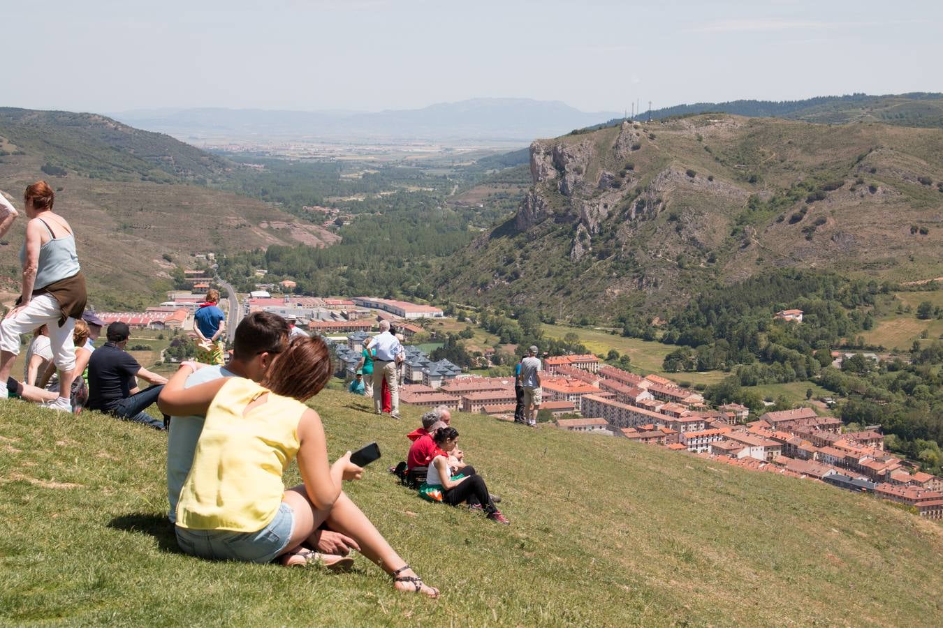 La romería a Santa Bárbara, en el día grande de las fiestas de Ezcaray