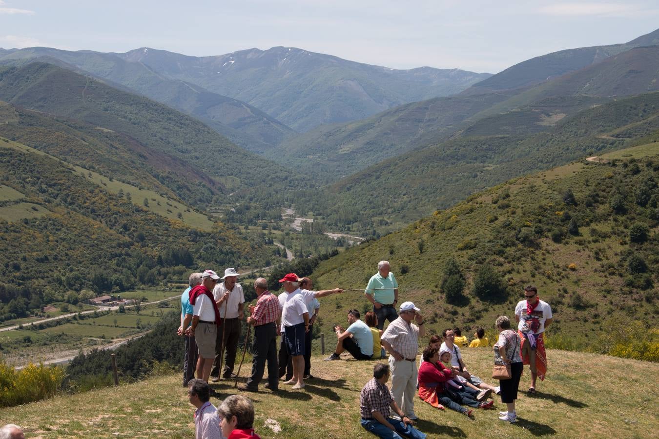 La romería a Santa Bárbara, en el día grande de las fiestas de Ezcaray