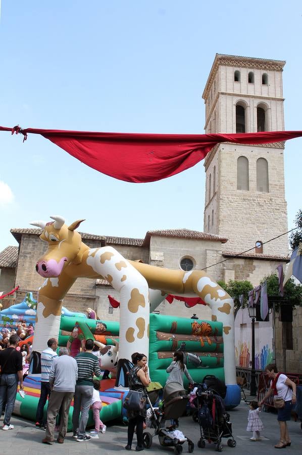 Los niños, protagonistas de la fiesta en las calles de Logroño