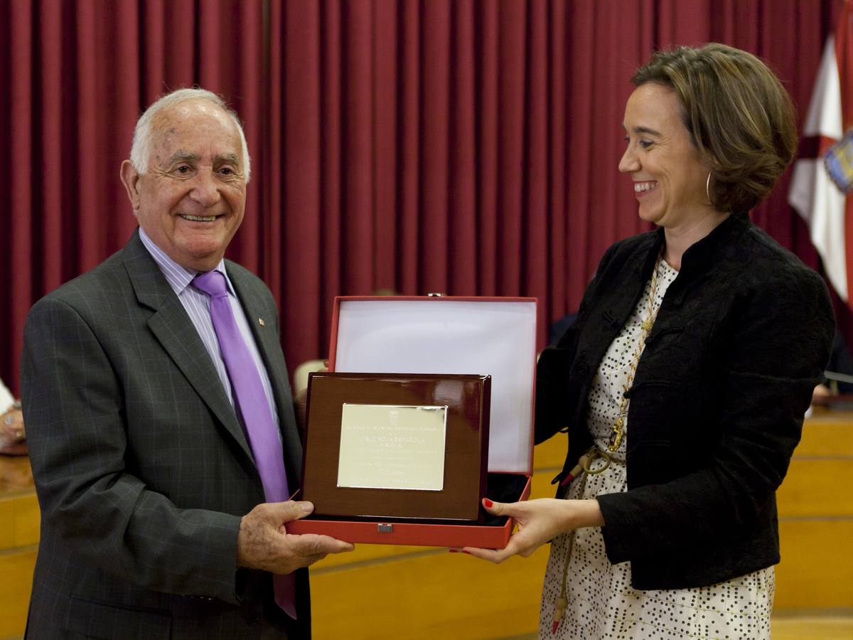 Entrega de las Medallas de San Bernabé