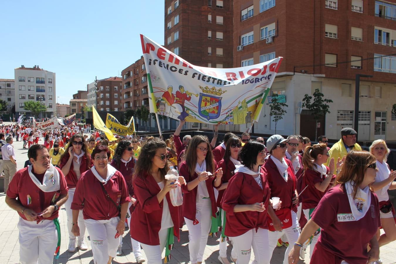 Concentración de 1.600 peñistas en Arnedo