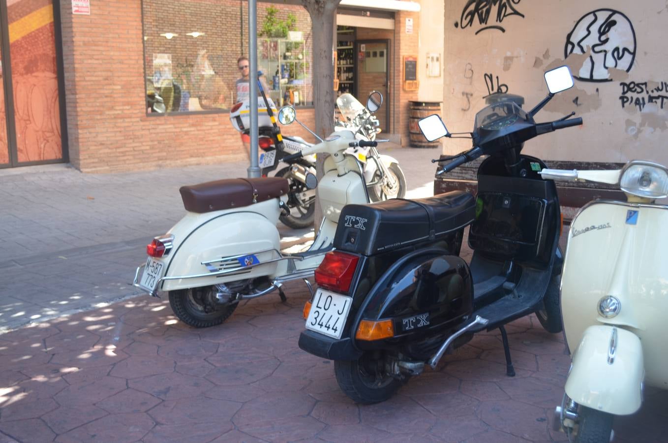 Calahorra disfruta de una concentración de scooters