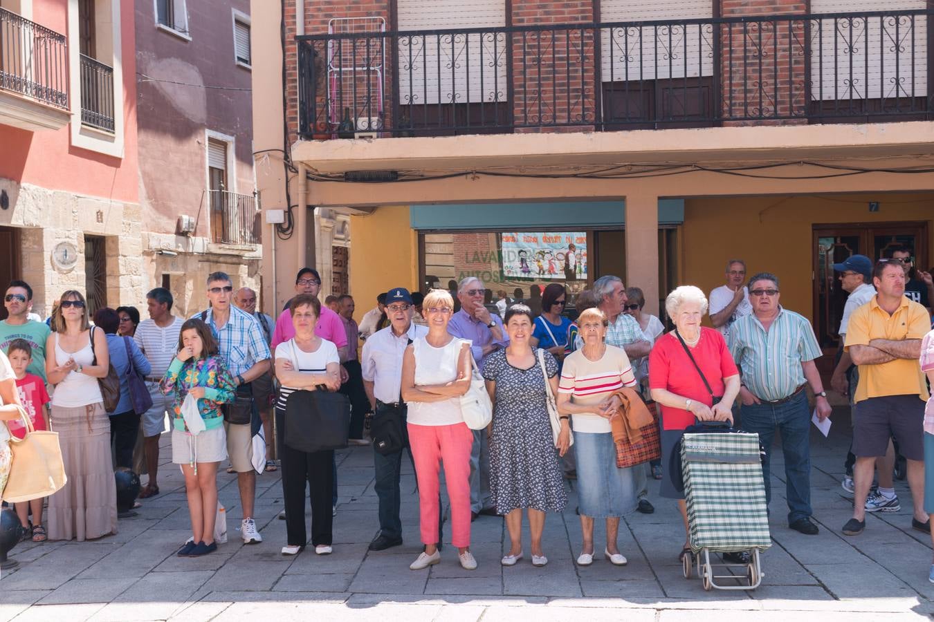 Santo Domingo acoge el Mercado Solidario de Cáritas