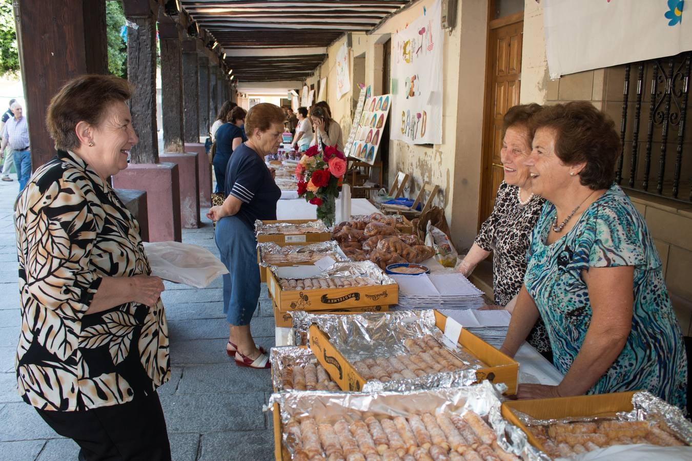 Santo Domingo acoge el Mercado Solidario de Cáritas