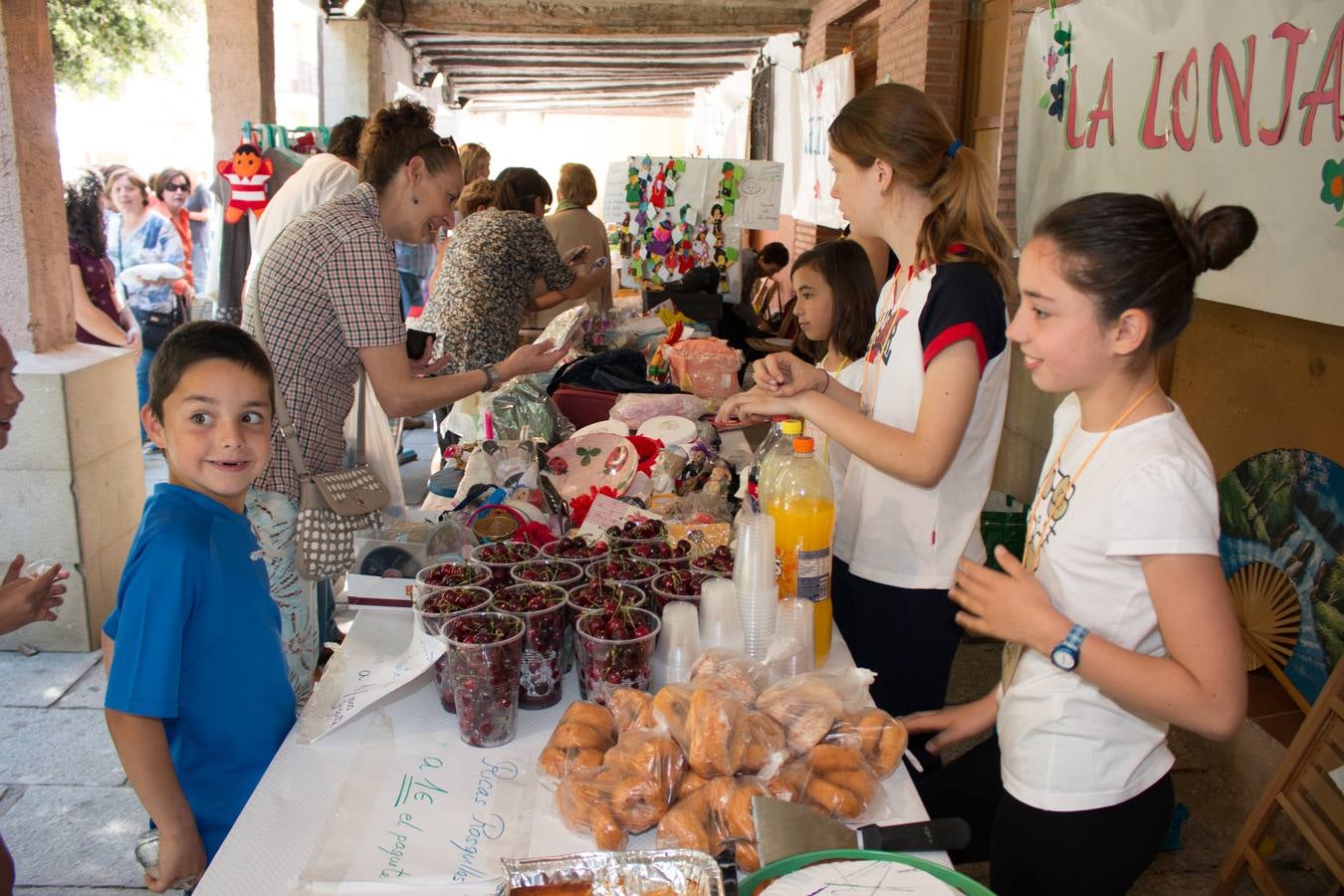 Santo Domingo acoge el Mercado Solidario de Cáritas