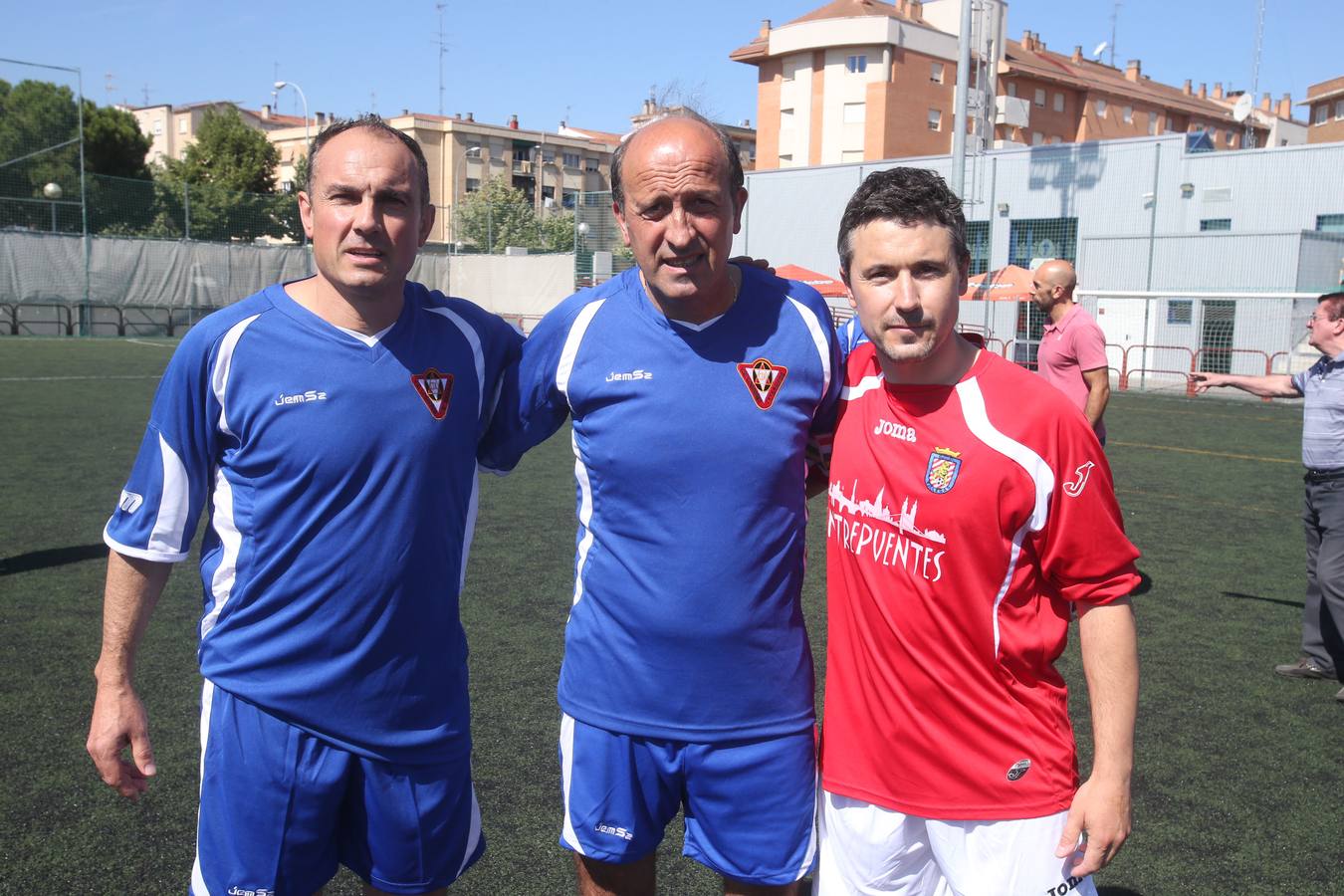 Triangular con el Club Deportivo Logroñés de Veteranos, Zaragoza y Villegas