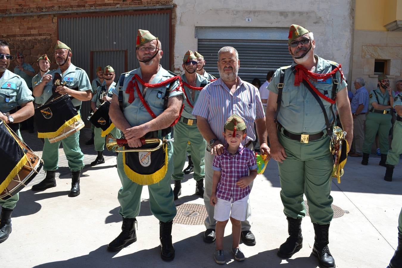 Homenaje en Hormilla de los Caballeros Legionarios al cabo Terrero