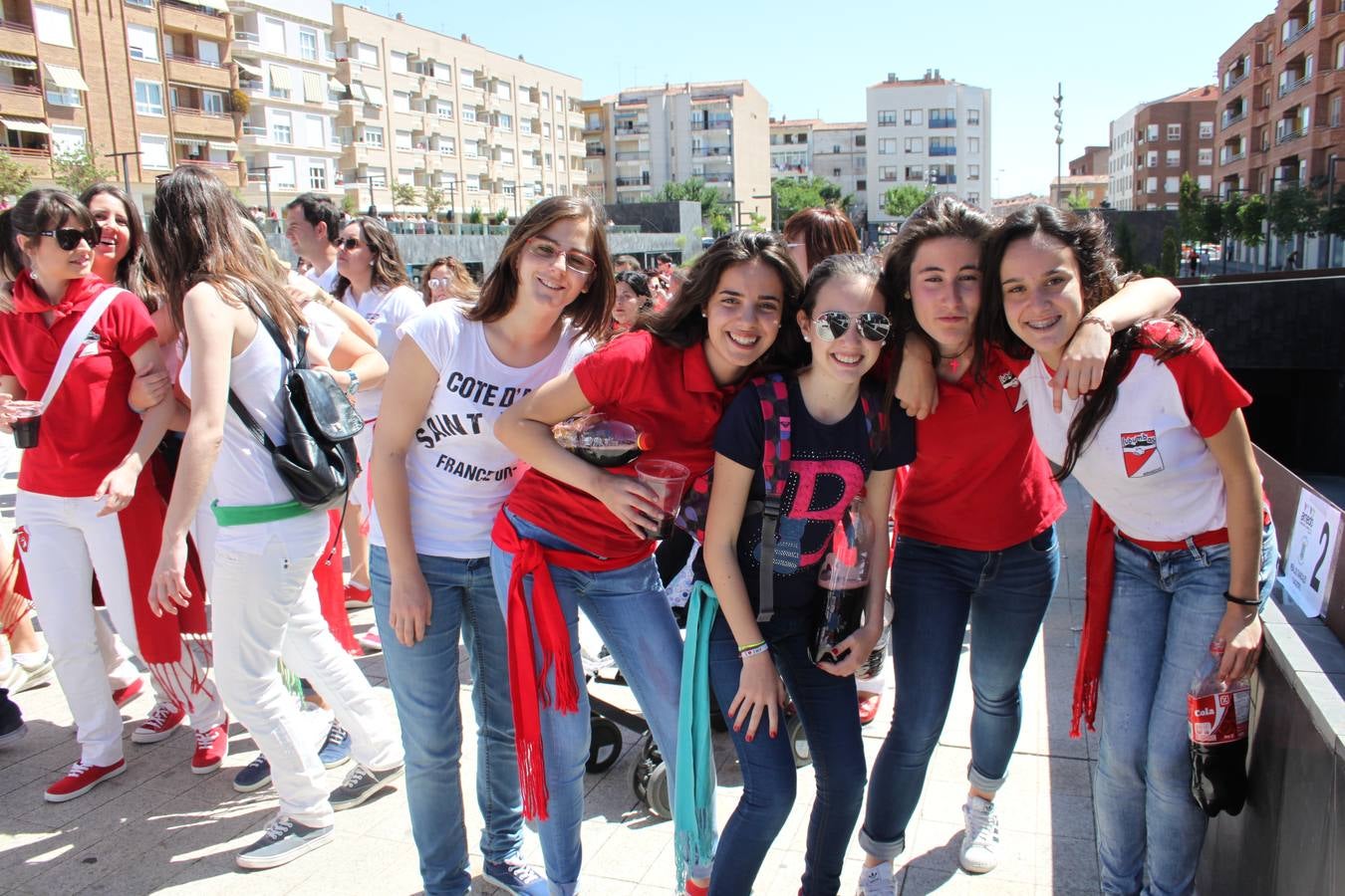 Pasacalles de la Concentración de Peñas en Arnedo