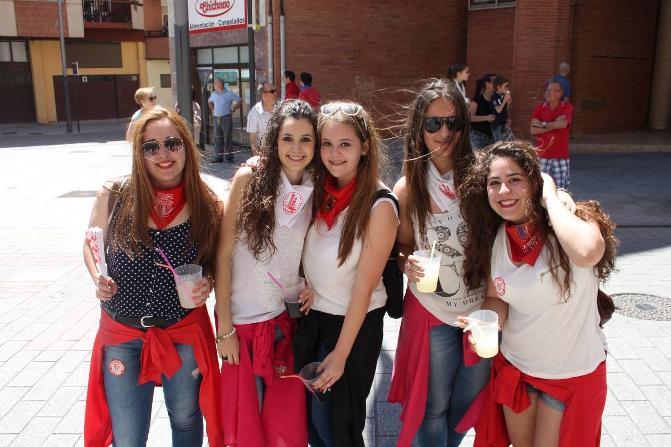 Pasacalles de la Concentración de Peñas en Arnedo