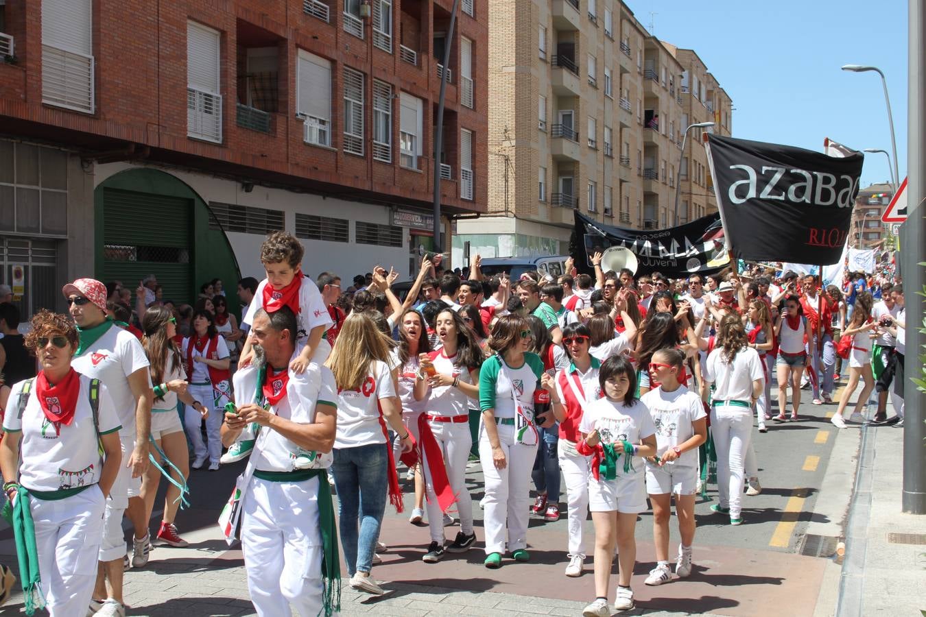 Pasacalles de la Concentración de Peñas en Arnedo