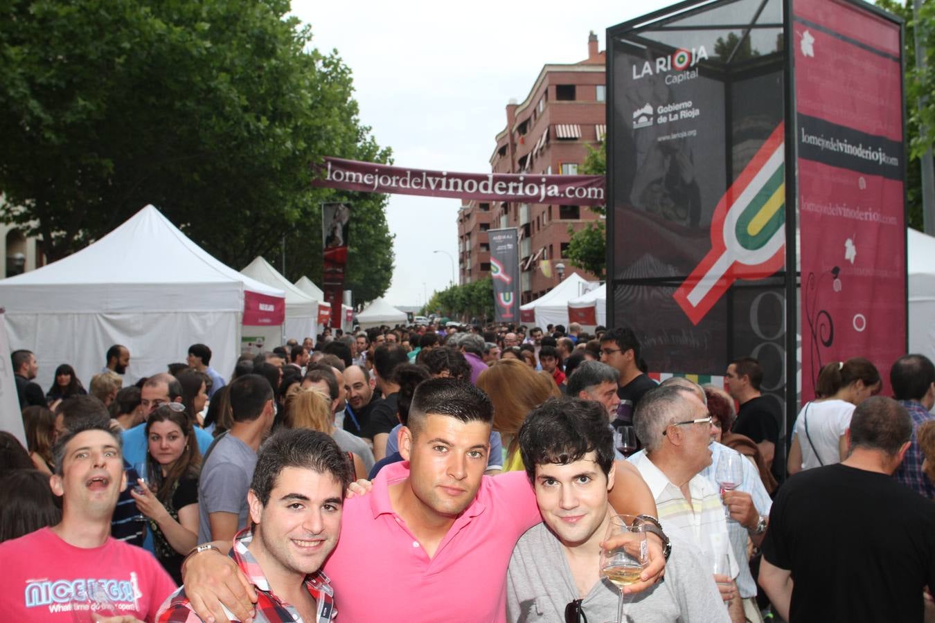 Ambiente en el Riojano, Joven y Fresco (4)