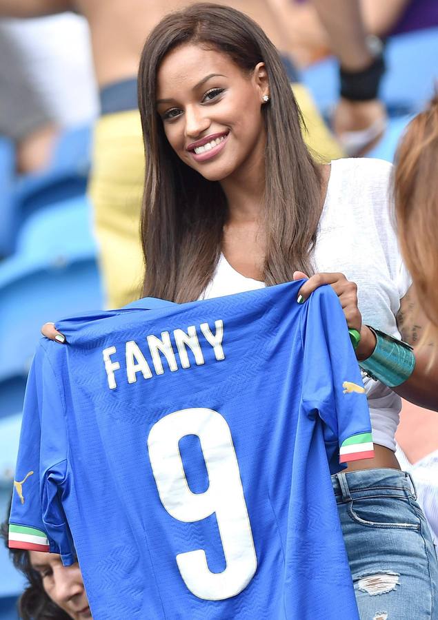 Fanny Neguesha, prometida de Balotelli.