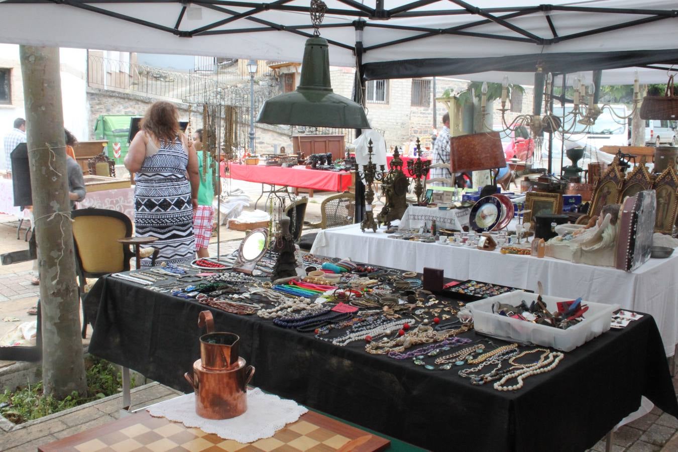 V Feria Internacional de Antiguedades de Munilla