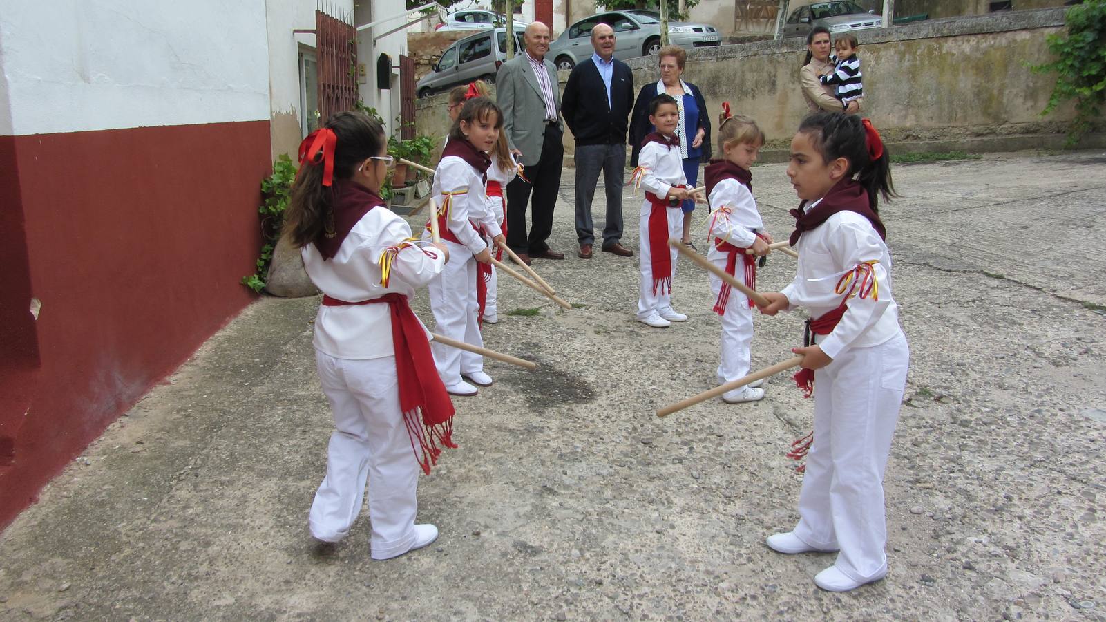 Entrena honra a San Cristobal