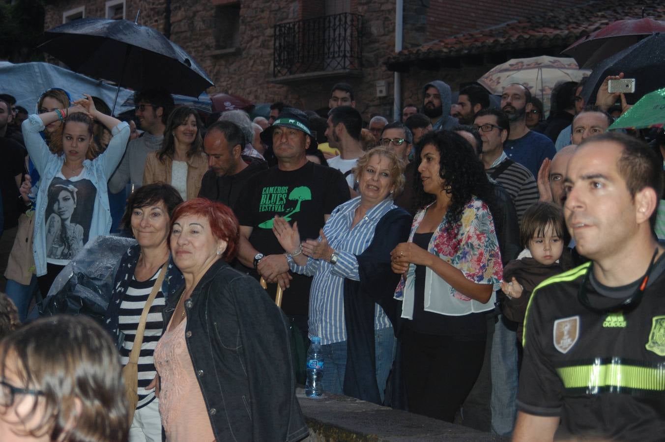 Ms. Nickki y la Tonky Blues Band sirven el plato fuerte en el Cameros Blues Festival