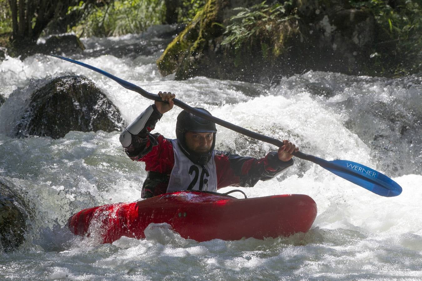 XIII descenso del río Piqueras en Kayak