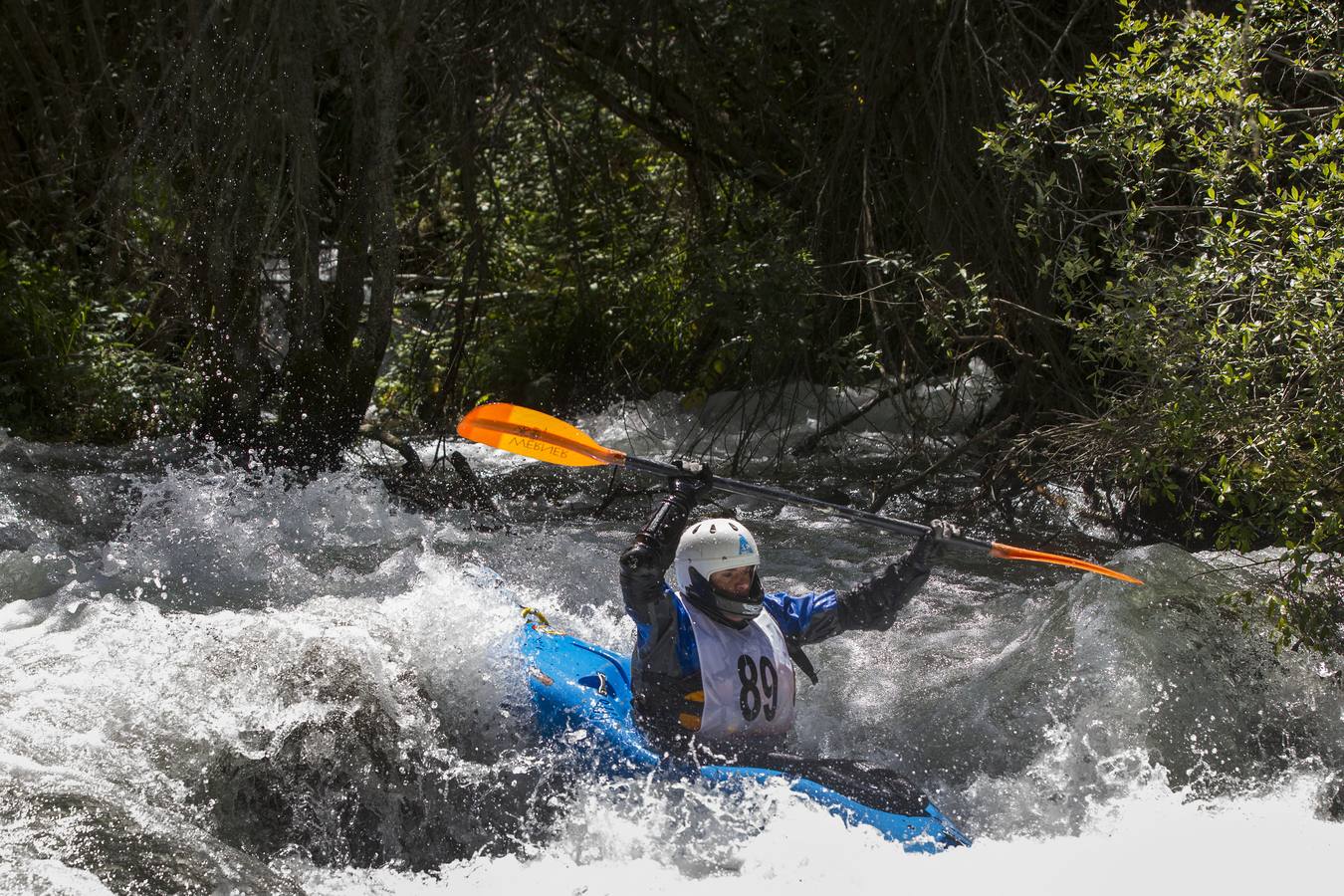 XIII descenso del río Piqueras en Kayak