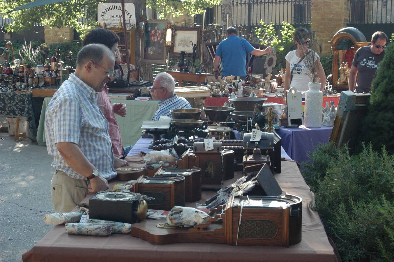 Feria de Antigüedades de Sajazarra