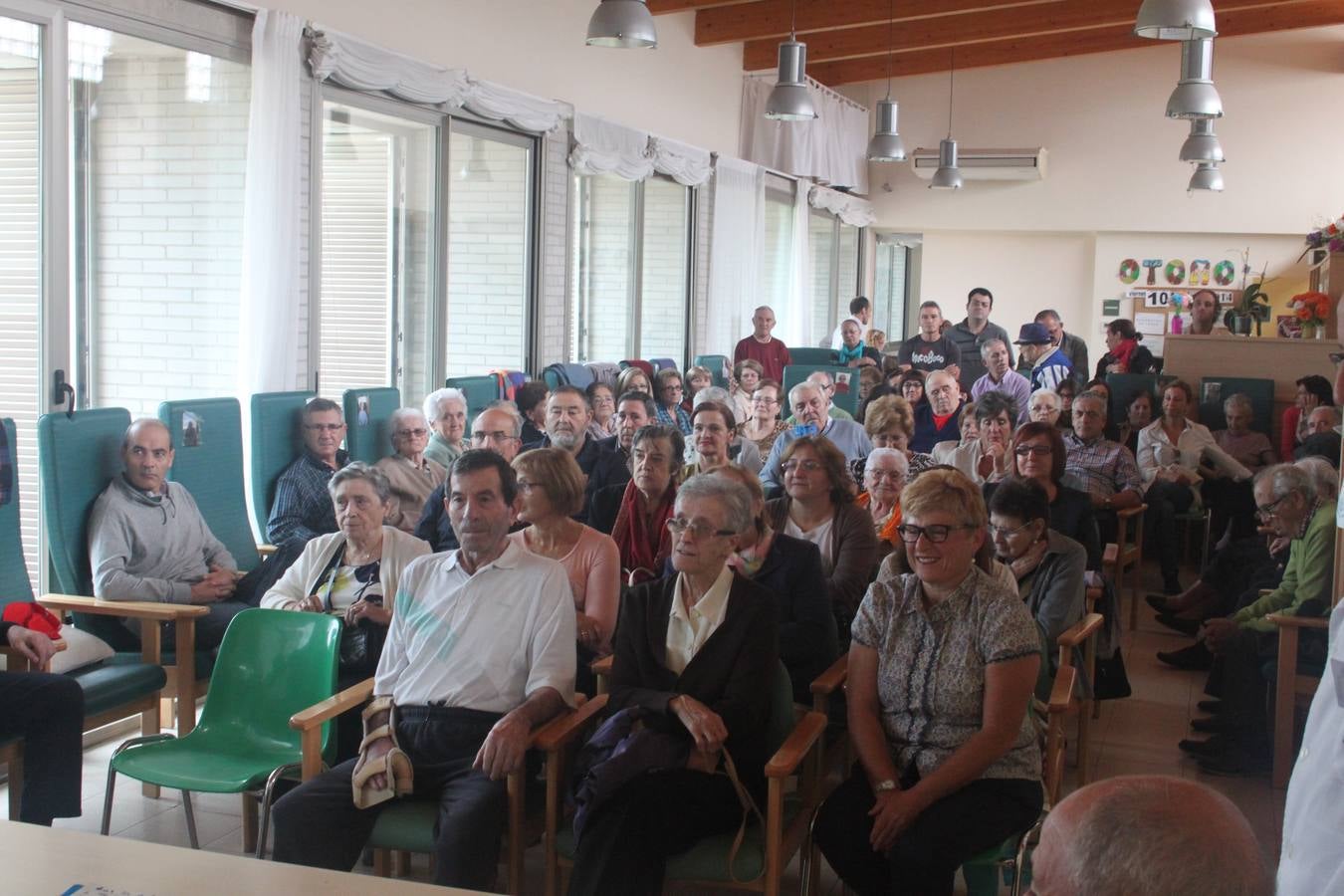 l II Día de las Familias en el centro de día para personas mayores dependientes del Gobierno de La Rioja Ciudad de Alfaro