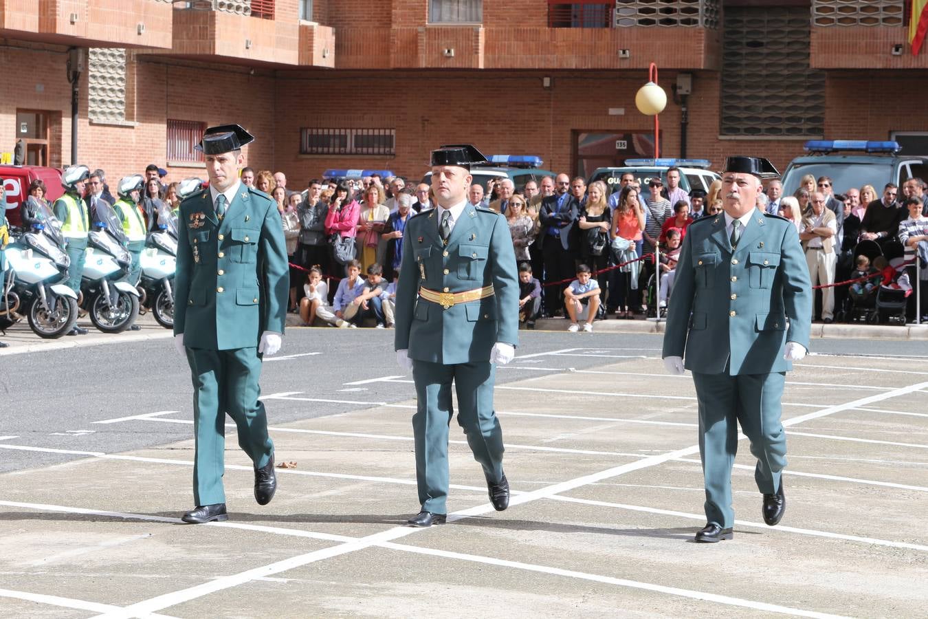 La Guardia Civil celebra la virgen del Pilar (I)