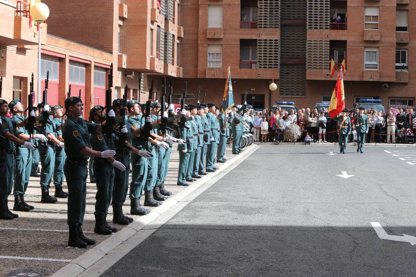 La Guardia Civil celebra la virgen del Pilar (I)