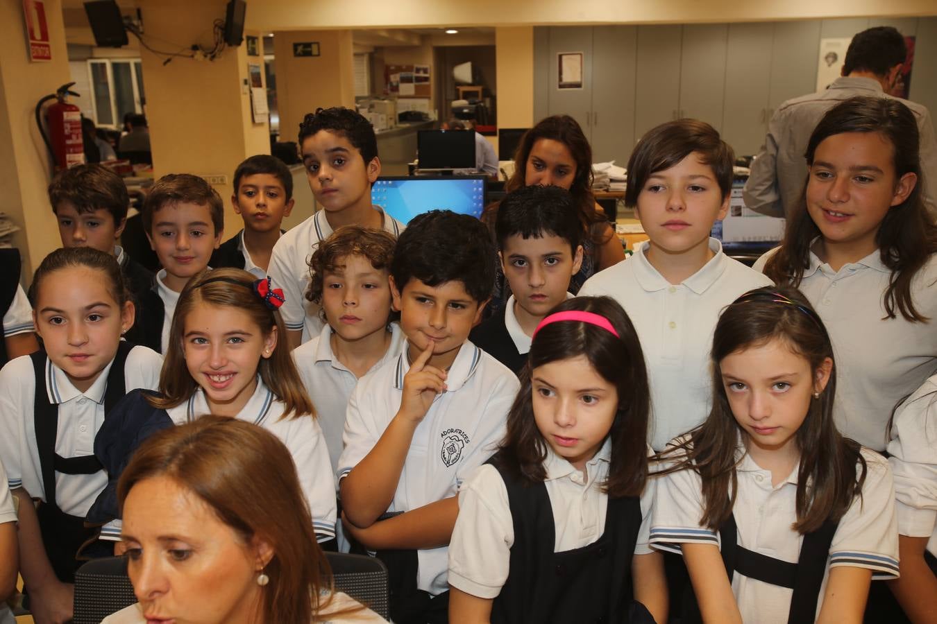 Los alumnos de 5º A del Colegio Adoratrices de Logroño visita la multimedia de Diario LA RIOJA