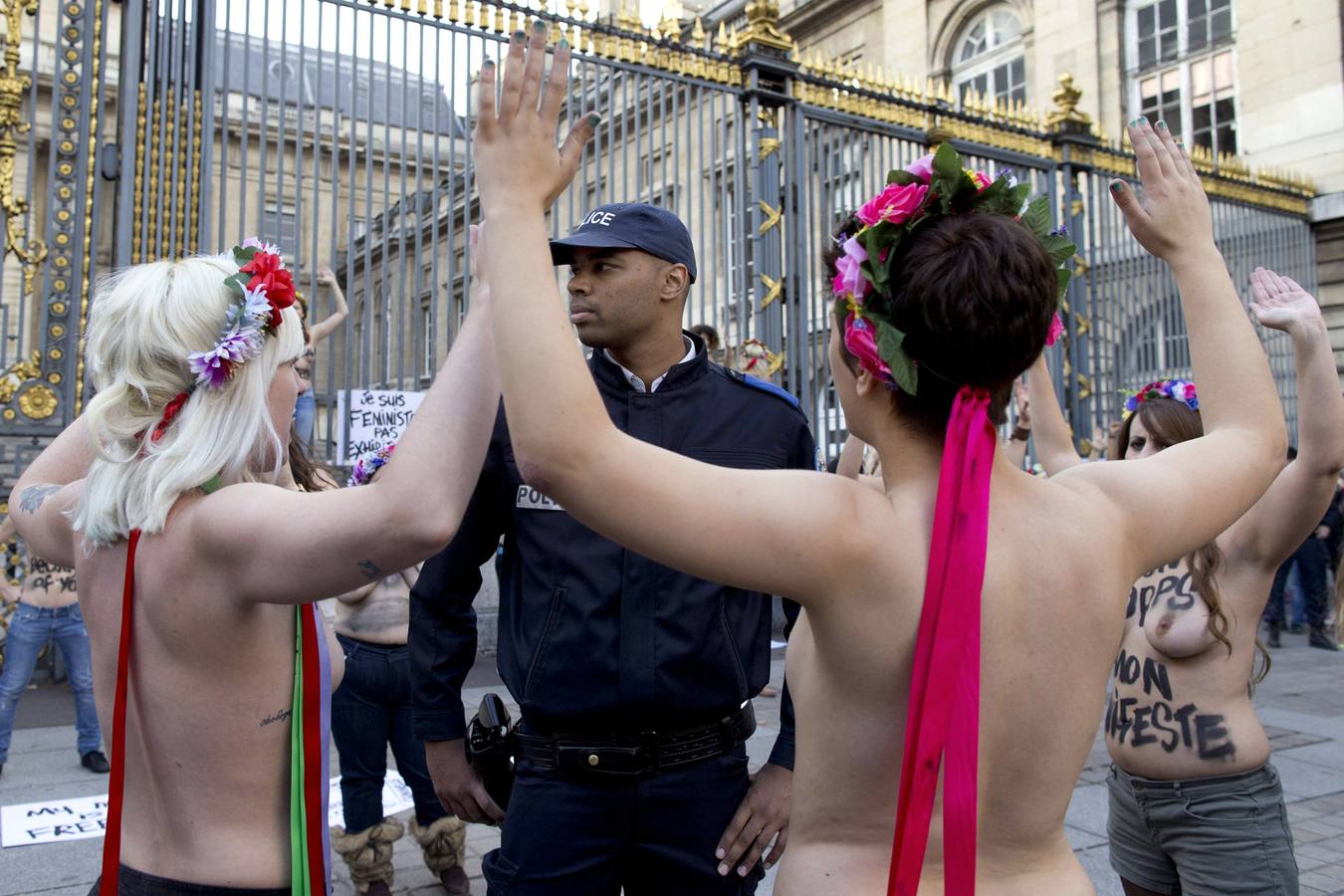 Protesta de Femen en París